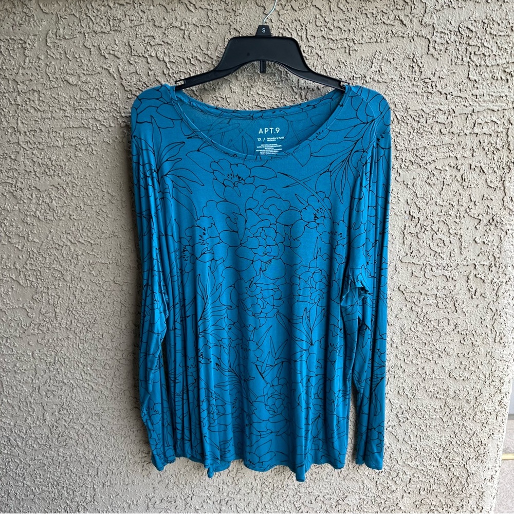 Apt. 9 top